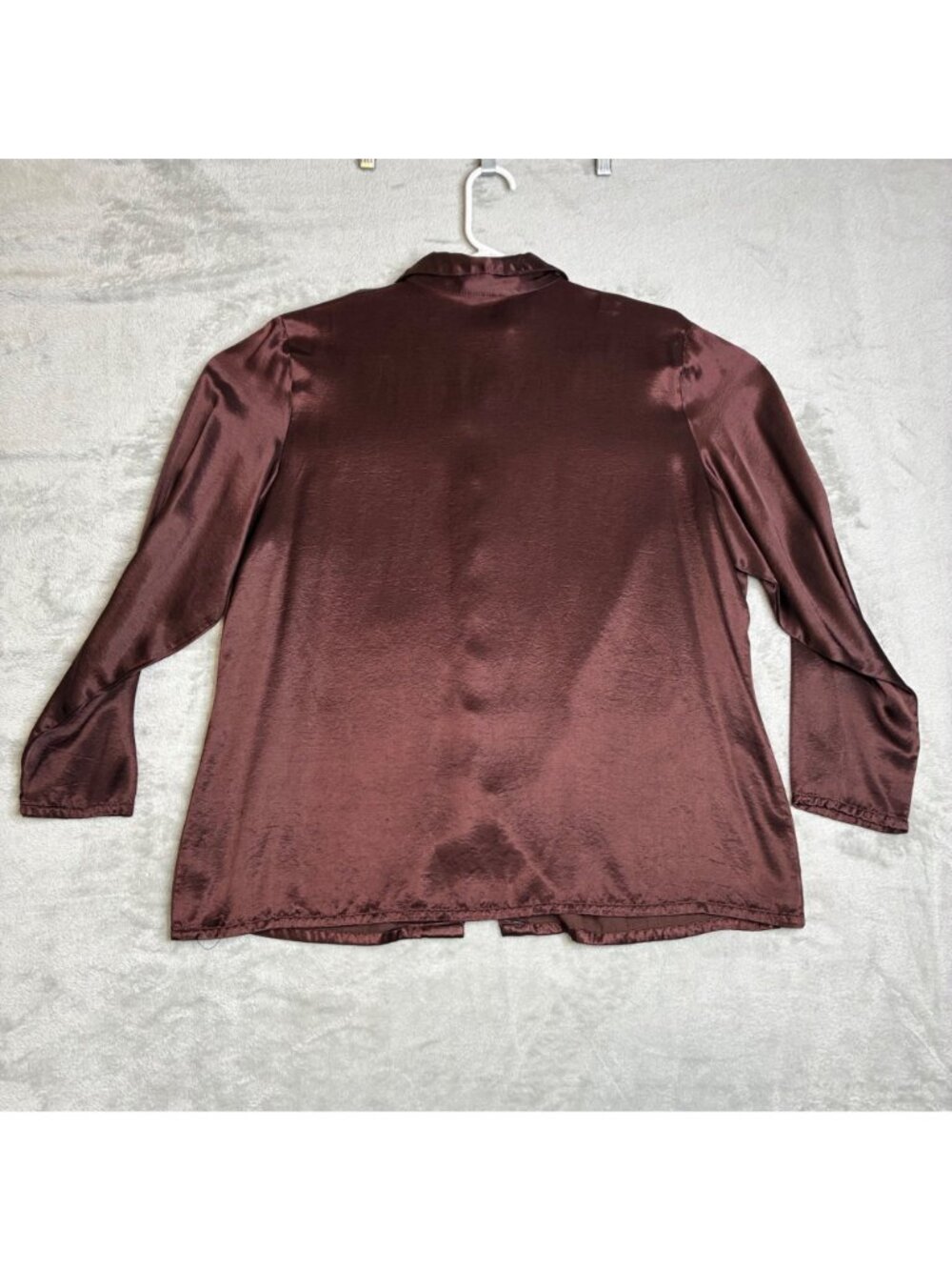 Street Code Women's Brown Satin Button Up Shirt Long Sleeve Blouse Size 2X USA - Picture 8 of 8
